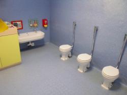 BaÃ±os. Â¡QuÃ© pequeÃ±os!